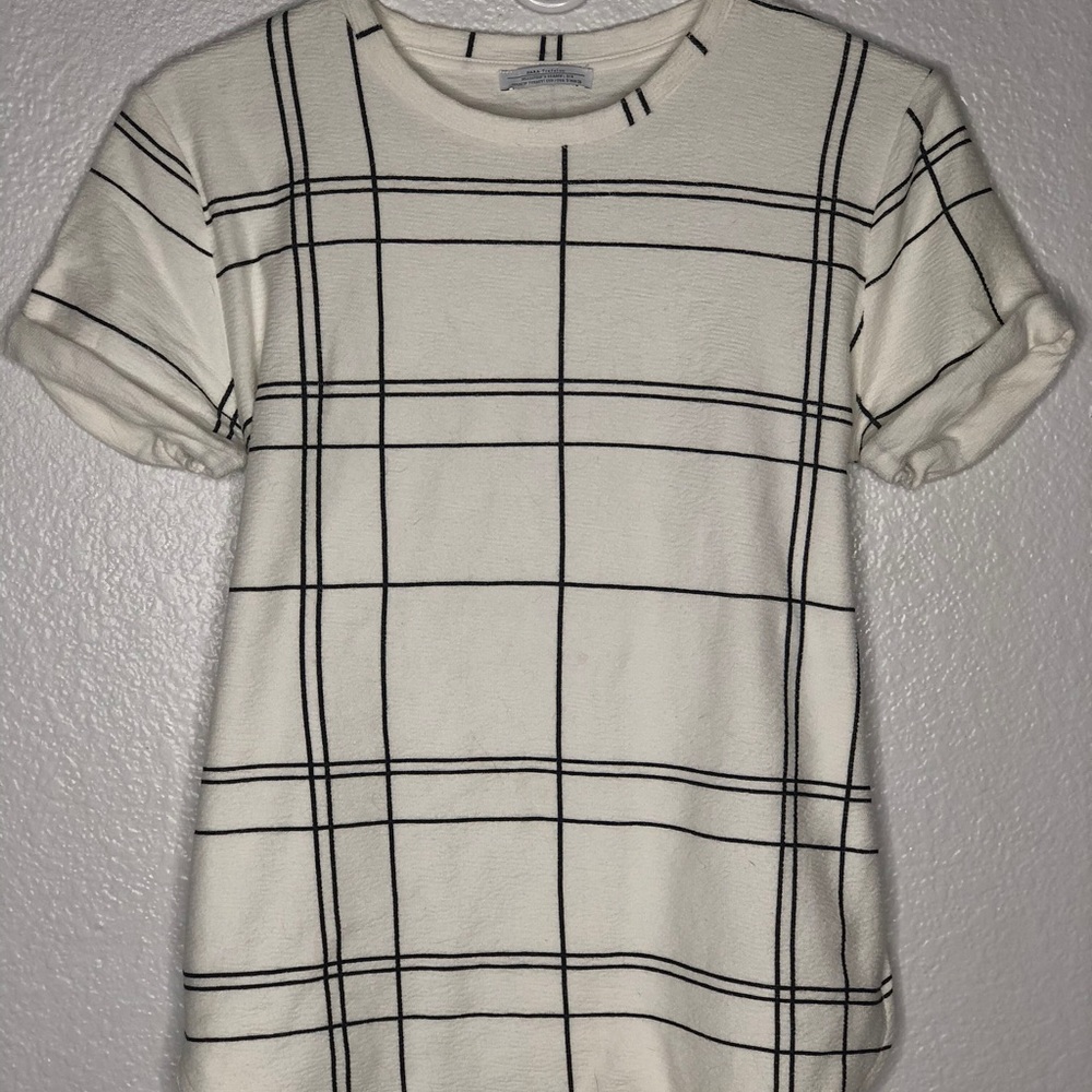 Black and white Zara T shirt